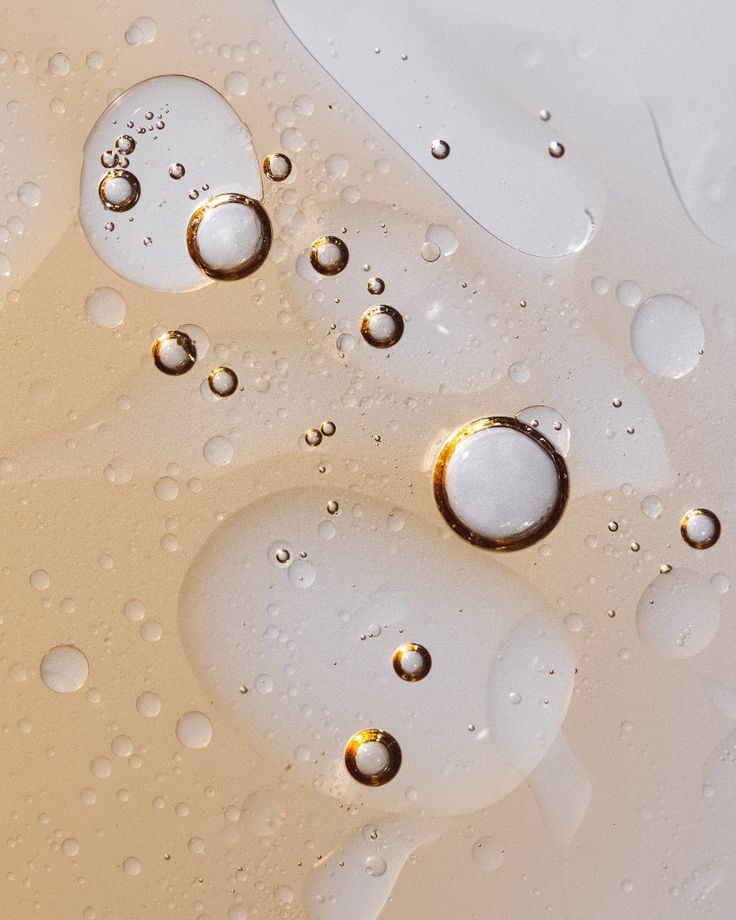 Derm & Facialist Q&As: Real Advice for GCC Skin.