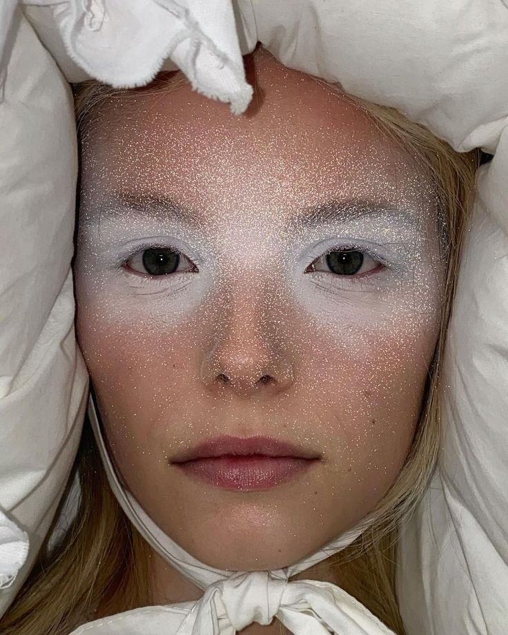 From Dubai to the Cold & Back: How to Adjust Your Skincare Between Climates