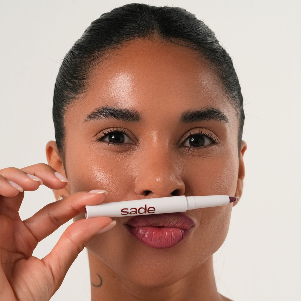 Silk Lip Liner in Plum